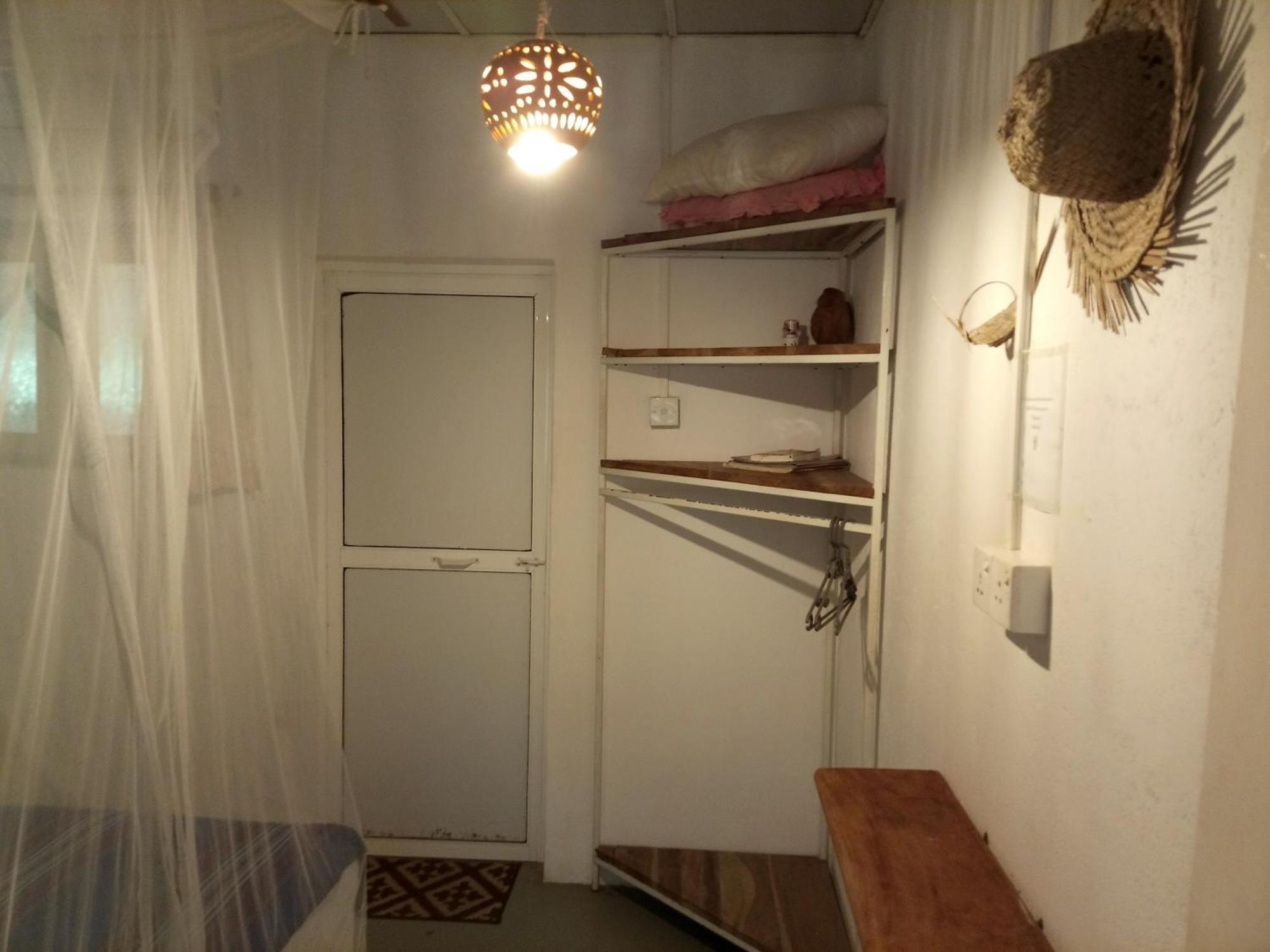 Hiriketiya Mahi Surf Apartment Dickwella Exterior photo