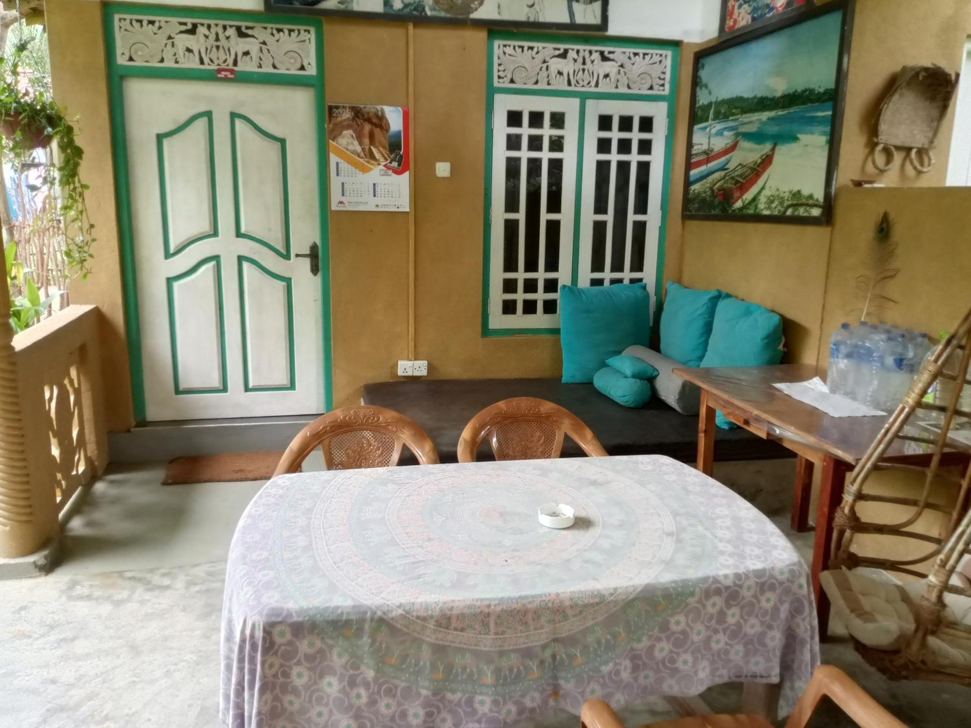 Hiriketiya Mahi Surf Apartment Dickwella Exterior photo