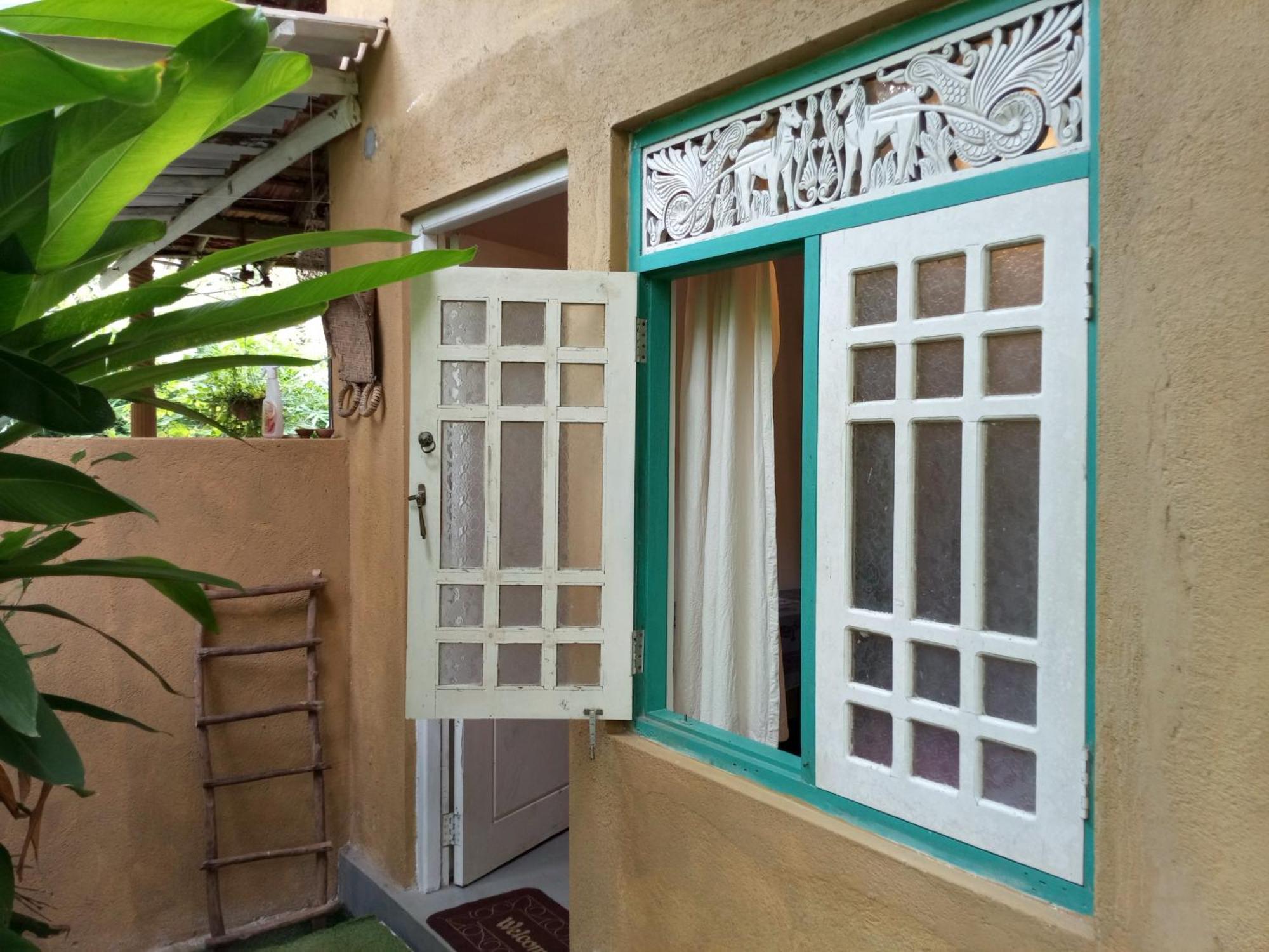 Hiriketiya Mahi Surf Apartment Dickwella Exterior photo